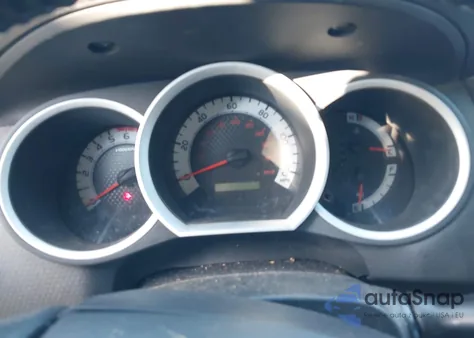 2012 Toyota Tacoma Base V6 z USA, uszkodzony, nr VIN 3TMMU4FN8CM039677